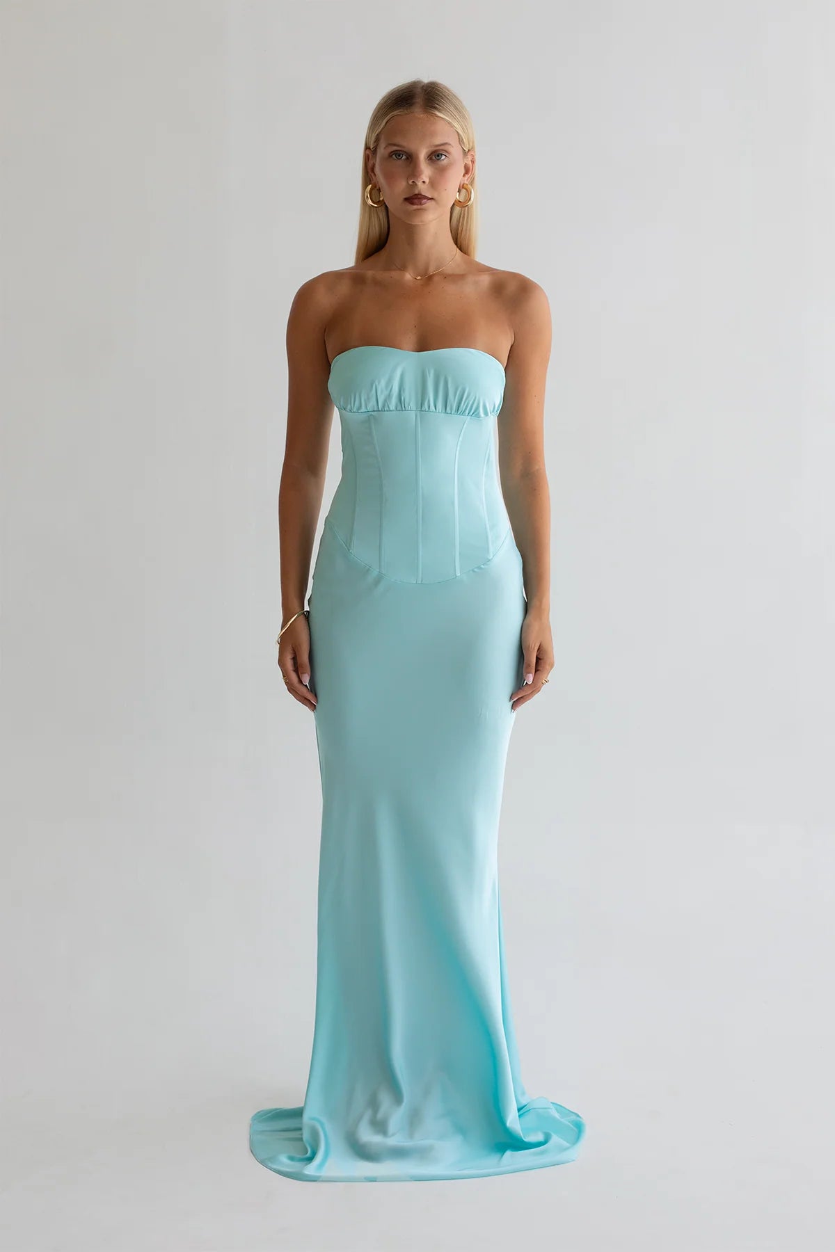 Rent Hntr (Hunter) the Label Ashton Gown in Aqua (vibrant sky blue). Last minute Perth dress hire.