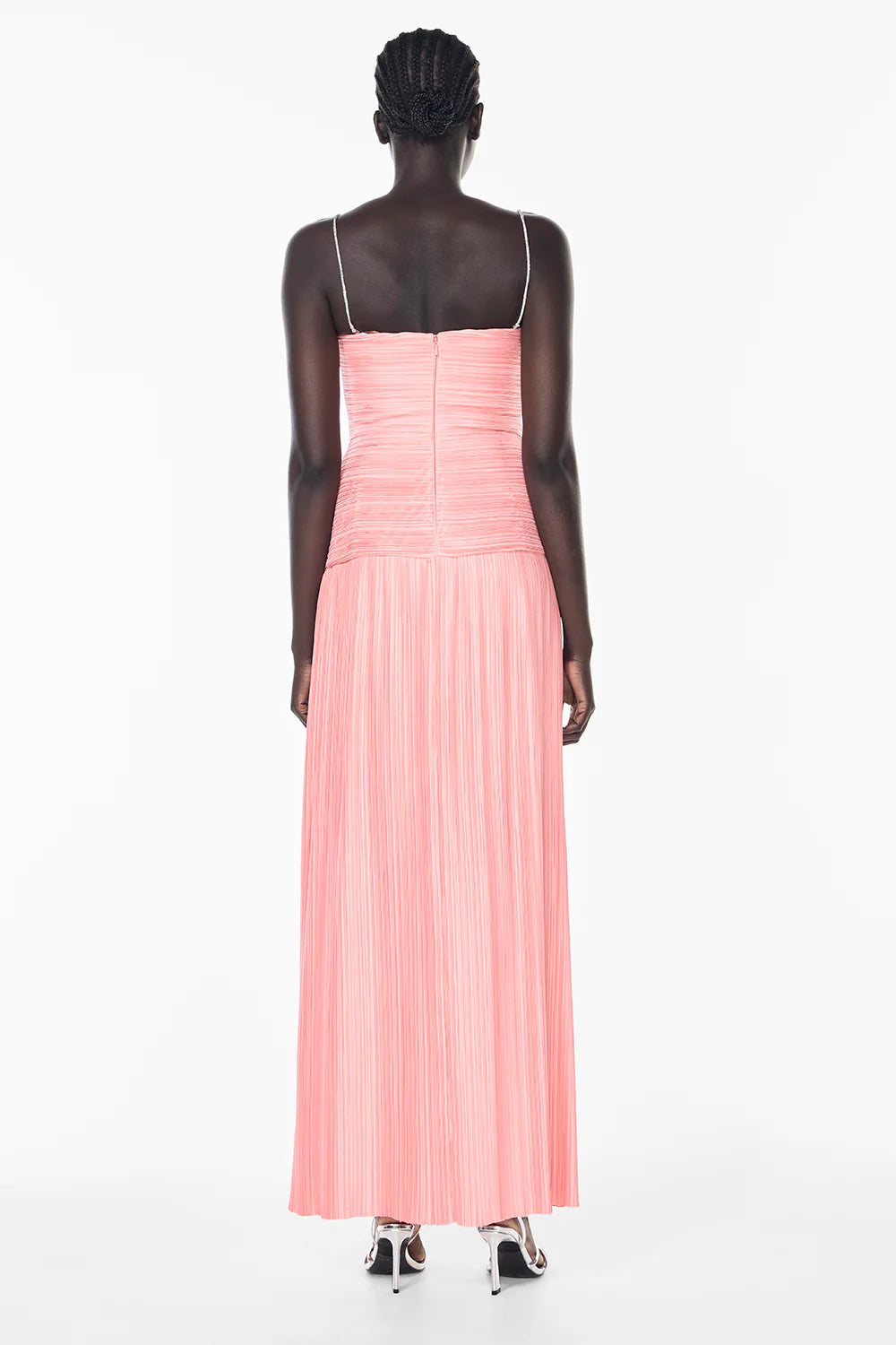 Rent the Manning Cartell Royal Debut Dress in Melon. This maxi dress in pink is available to Hire with Express Delivery & Simple Returns to Sydney, Gold Coast, Brisbane & Melbourne. Hire now!