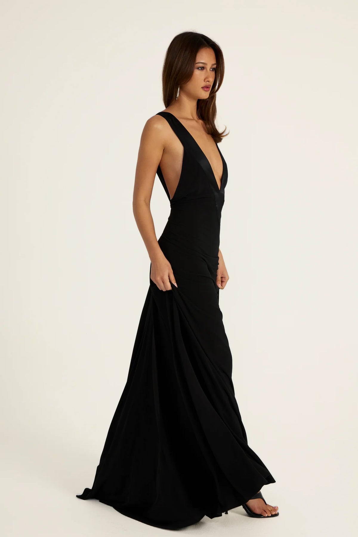 Ance Gria Rosa Gown | Black