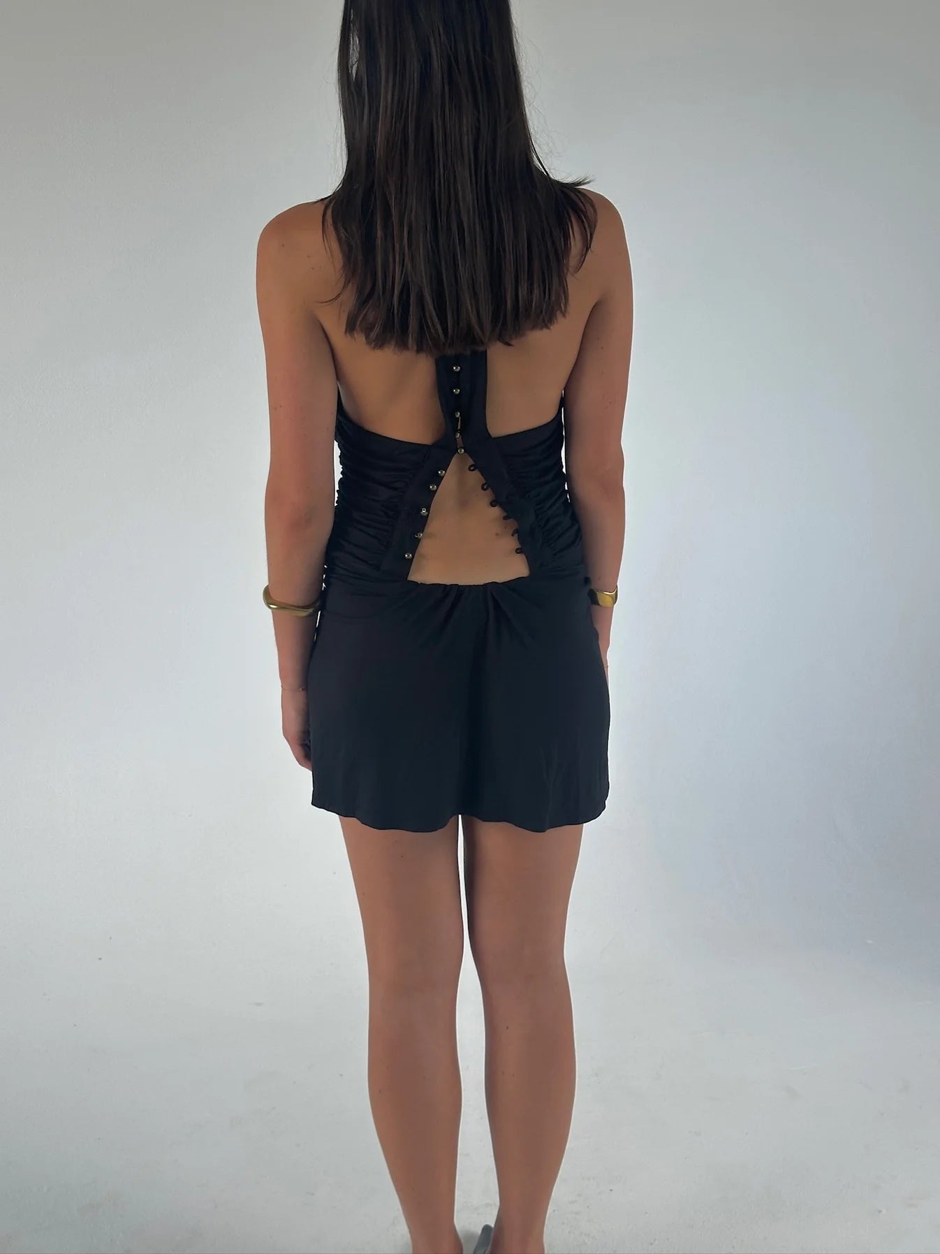 Solamusa Australia ruched mini dress rental. Fast delivery, easy returns, Cc Dress Hire. Sydney, Melbourne, Gold Coast, Brisbane & Adelaide.