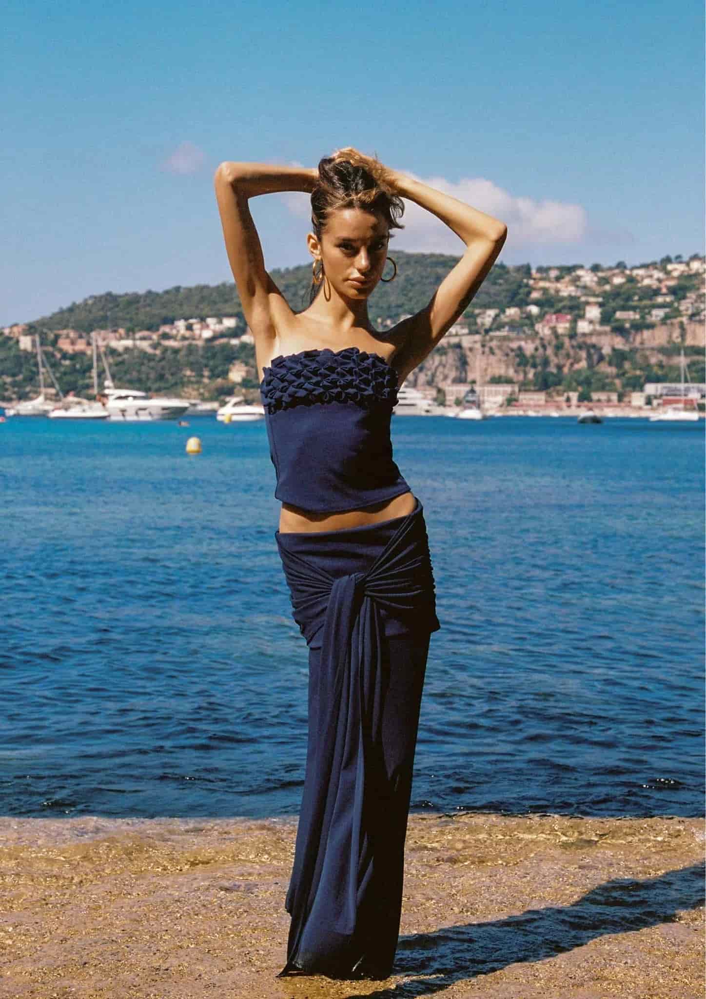 Ance Gria Jude Set Hire in Navy. Perth Dress Hire with In-Store Try-ons. Sydney, Gold Coast, Melbourne Dress Hire with Prompt Delivery and Simple Returns.