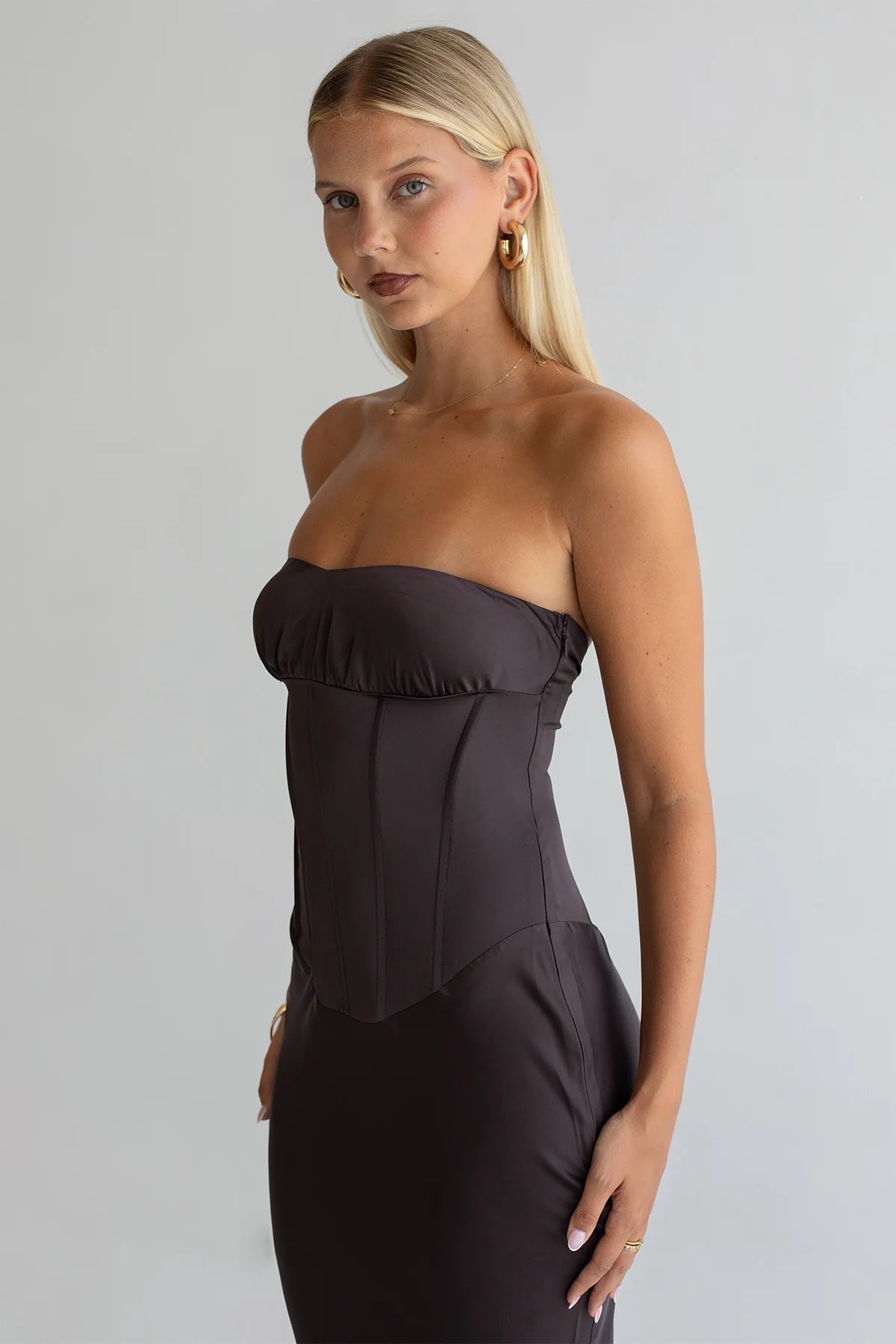 Ashton Gown Hire from Hntr (Hunter) the Label. Available in sizes XS & S. Rent now, wear tomorrow - with Cc.