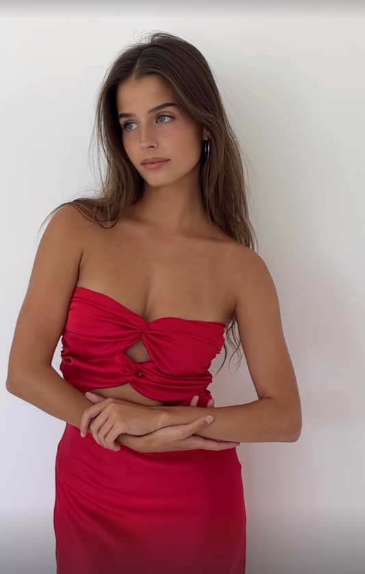 Inka Gown Red